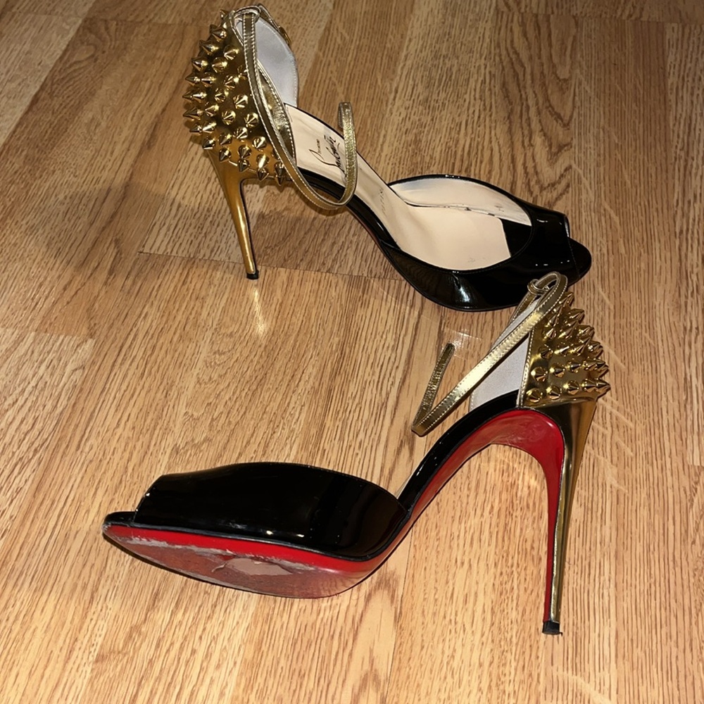 Christian Louboutin Gold Spike Heels 39